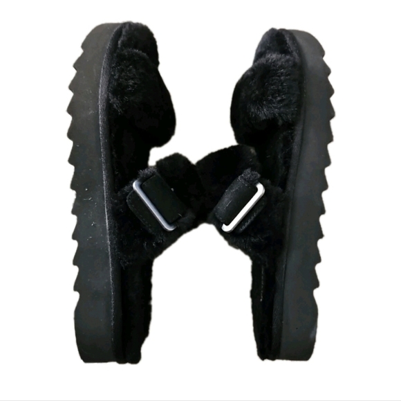 Koolaburra by Ugg Womens Black Fuzz Yeah Slippers 7 - Picture 6 of 10